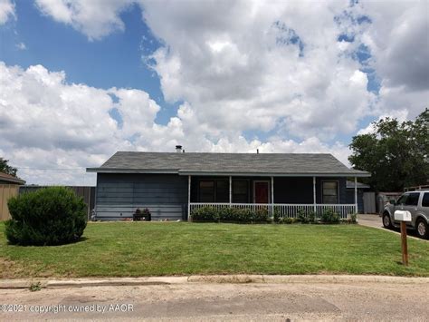Homes for sale in borger tx. Discover 2 homes with swimming pool in Borger, TX. Browse these listings on realtor.com® to find homes with pool types like heated pool, infinity pool, resort pool, or kiddie pool and contact an ... 