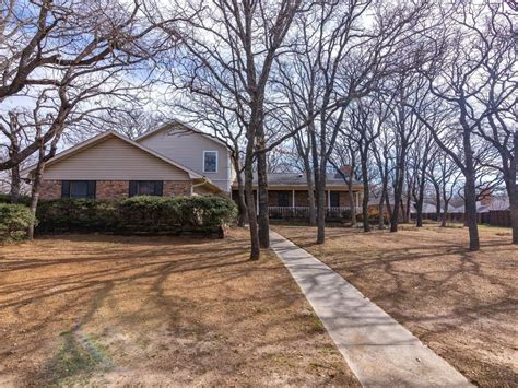 Homes for sale in bridgeport tx. 706 2nd Street. Bridgeport, TX 76426. Multi-Family For Sale. New Listing - 2 weeks on Site. 1 - 20 of 159. Find 159 Bridgeport Real Estate For Sale In TX. See house photos, 3D tours, listing details & neighborhood list of Bridgeport real estate for sale. 