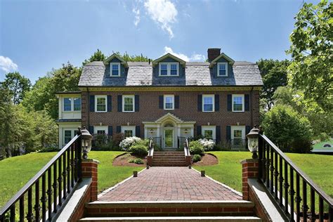 Homes for sale in brookline ma. Search the most complete Brookline, MA real estate listings for sale. Find Brookline, MA homes for sale, real estate, apartments, condos, townhomes, mobile homes, multi-family units, farm and land lots with RE/MAX's powerful search tools. 