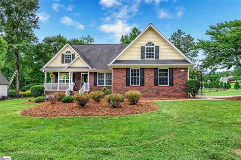 Homes for sale in campobello sc. Zillow has 36 photos of this $849,900 4 beds, 3 baths, -- sqft single family home located at 4939 Jug Factory Rd, Campobello, SC 29322 built in 2023. MLS #1518099. 