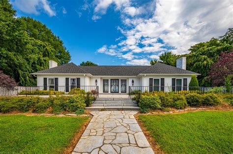 Homes for sale in cana va. View detailed information about property 13 Oak Ridge Rd, Cana, VA 24317 including listing details, property photos, school and neighborhood data, and much more. Realtor.com® Real Estate App 314,000+ 