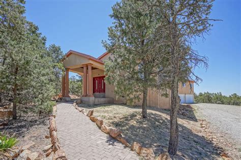 Homes for sale in cedar crest nm. View 30 photos for 41 El Gallo Rd, Cedar Crest, NM 87008, a 2 bed, 2 bath, 1,858 Sq. Ft. single family home built in 1979 that was last sold on 03/07/2023. 