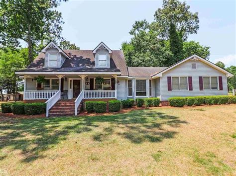Homes for sale in cochran ga. House for Rent. $2,200 per month. 4 Beds. 2 Baths. 204 Otters Ridge Dr, Kathleen, GA 31047. Beautiful New Construction! All brick 4 Bedroom, 2 Bath, 1744 sf Home in Kathleen! LVP flooring throughout living, dining & Kitchen areas. Carpet in … 