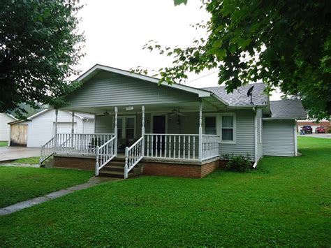 See photos and price history of this 2 bed, 2 bath, 1,216 Sq. Ft. recently sold home located at 30 Sutton St, Corbin, KY 40701 that was sold on 04/21/2023 for $79900.. 