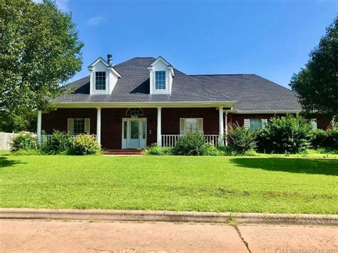 Homes for sale in cushing ok. For Sale: 4 beds, 2 baths ∙ 1748 sq. ft. ∙ 740384 S 3480 Rd, Cushing, OK 74023 ∙ $495,500 ∙ MLS# 129029 ∙ Cute, comfortable home with higher end upgrades. Granite countertops in kitchen and bathroo... 