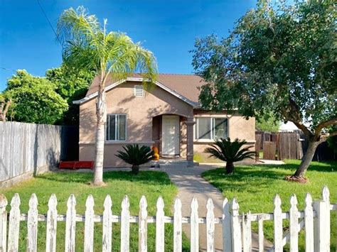 Homes for sale in delhi ca. For Sale: 3 beds, 2 baths ∙ 1344 sq. ft. ∙ 7440 Hinton Ave, Delhi, CA 95315 ∙ $769,000 ∙ MLS# 223041239 ∙ 9.7 Acres! 9yr old Monterey and Nonpareil almond trees with 20x14 spacing. 