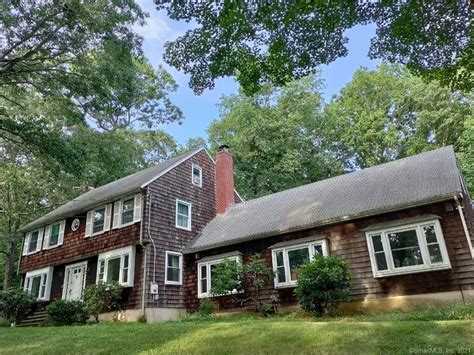 Homes for sale in east lyme ct. 46 Holmes Rd, East Lyme, CT 06333 is pending. Zillow has 1 photo of this 4 beds, 3 baths, 1,890 Square Feet single family home with a list price of $475,000. 