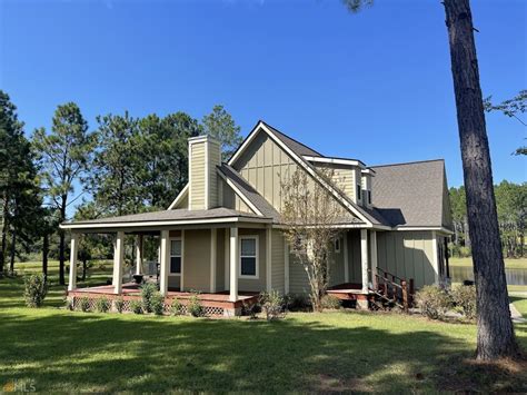 Homes for sale in eastman ga. The listing broker’s offer of compensation is made only to participants of the MLS where the listing is filed. 6424 Cedar Dr, Eastman, GA 31023 is pending. Zillow has 27 photos of this 4 beds, 2 baths, 2,076 Square Feet single family home with a list price of $270,000. 