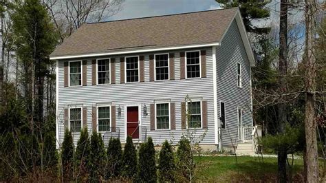 Homes for sale in epsom nh. View detailed information about property 85 Lockes Hill Rd, Epsom, NH 03234 including listing details, property photos, school and neighborhood data, and much more. Realtor.com® Real Estate App ... 