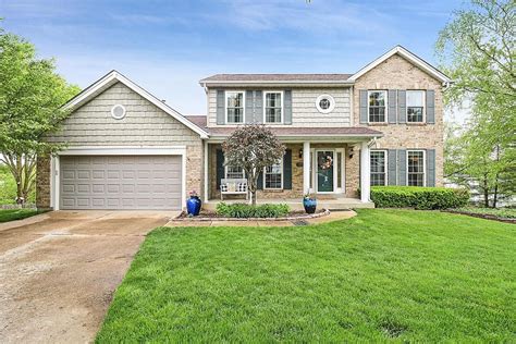 Homes for sale in fenton mo. View 60 photos for 918 Norrington Way, Fenton, MO 63026, a 4 bed, 6 bath, 8,040 Sq. Ft. single family home built in 2002 that was last sold on 10/30/2018. 