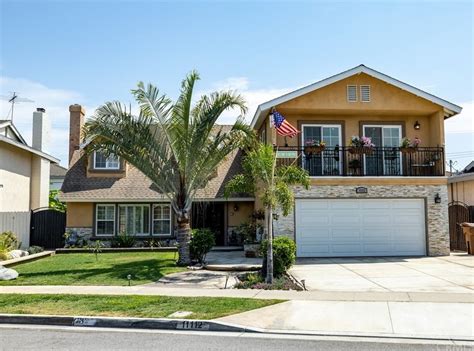 Homes for sale in garden grove ca. 1,254 Sq Ft. 12635 Main St Unit 312, Garden Grove, CA 92840. Welcome to your dream condo in the heart of Garden Grove! This stunning residence offers the perfect blend of comfort, style, and sophistication. Boasting 2 bedrooms and 2 bathrooms, this newly updated gem welcomes you with impeccable features at every turn. 