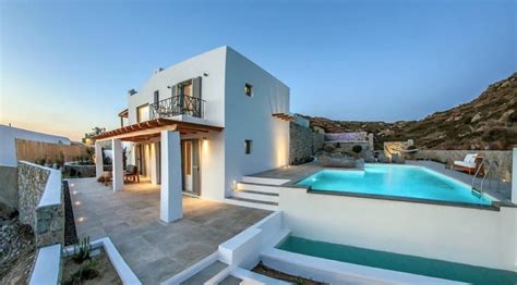 81 homes for sale in Oia (Santorini). Search for homes in Oia (Santo