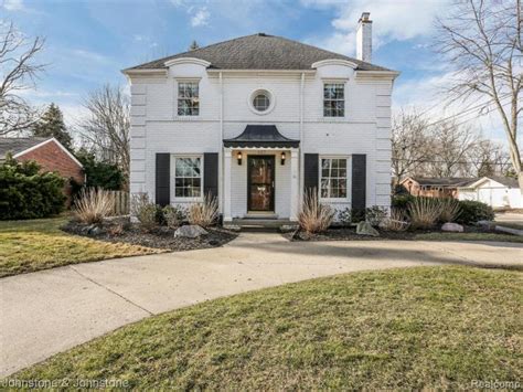Homes for sale in grosse pointe woods mi. Text or call 248-943-6624. Homes similar to 1209 Brys Dr are listed between $120K to $360K at an average of $140 per square foot. 1258 Hampton Rd, Grosse Pointe Woods, MI 48236. 21562 E 8 Mile Rd, Harper Woods, MI 48225. Nearby homes similar to 1209 Brys Dr have recently sold between $220K to $335K at an average of $205 per square … 