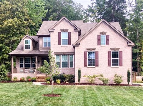 Homes for sale in hillsborough nc. Search MLS Real Estate & Homes for sale in Hillsborough, NC, updated every 15 minutes. See prices, photos, sale history, & school ratings. 