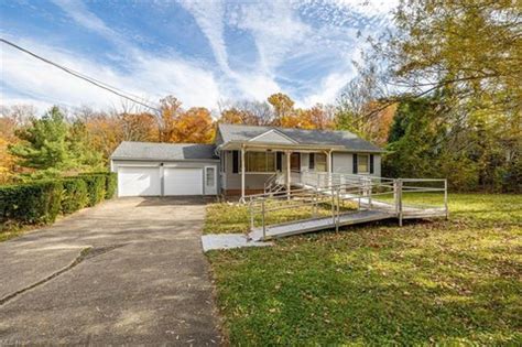 Homes for sale in hinckley ohio. Things To Know About Homes for sale in hinckley ohio. 