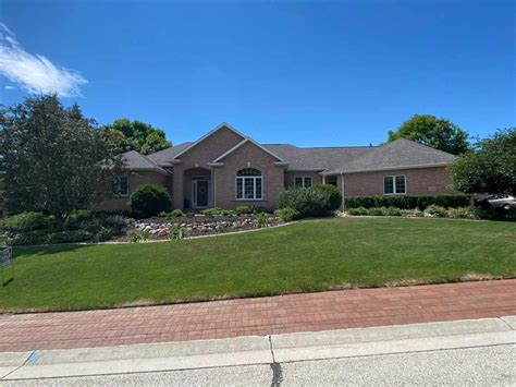 Homes for sale in hobart wi. Connect directly with real estate agents. Get the most details on Homes.com. ... Hobart, WI Homes for Sale / 66. $920,000 . 5 Beds; 5 Baths; 6,479 Sq Ft; 