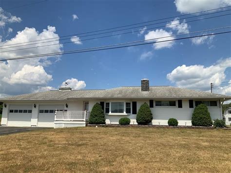 Homes for sale in horseheads ny. 5 Baths. 5,200 Sq Ft. 1163 Hibbard Rd, Horseheads, NY 14845. Welcome to LUXURY 5200 sqft home built in 2006. With 5 bedrooms and 4.5 baths, this stately home offers ample room for comfortable living. The 1500 sqft car garage provides plenty of space for vehicles and storage. 