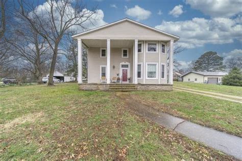 Homes for sale in houston mo. Zillow has 691 homes for sale in Springfield MO. View listing photos, review sales history, and use our detailed real estate filters to find the perfect place. 