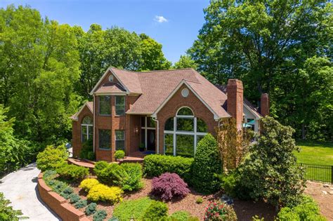 Homes for sale in kingsport tennessee. Things To Know About Homes for sale in kingsport tennessee. 