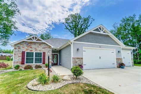 Homes for sale in kosciusko county indiana. Kosciusko County homes for sale. Homes for sale; Foreclosures; For sale by owner; Open houses; New construction; ... Stonehill Homes of Indiana, Inc., RE/MAX PARTNERS, Katie Lee. Listing provided by IRMLS. $335,000. 3 bds; 3 ba; ... Kosciusko County; Kosciusko County Real Estate Facts. Home Values By City. 