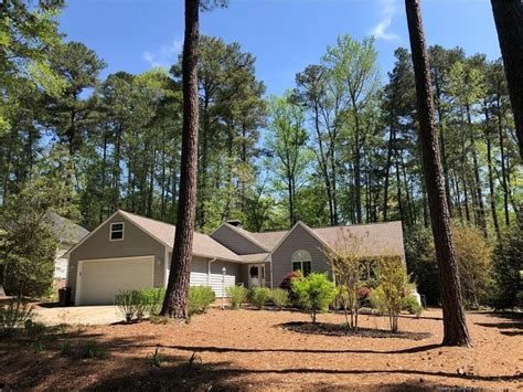 Homes for sale in lee county nc. MHBay.com has 8 Mobile Homes for Sale in Lee County, NC. $349,700 Two Story,Modular Prefab, Modular Home - Sanford, NC 3831 Swanns Station Road, Sanford, NC 27332. 4 3 Experience country living in a home conveniently located from Sanford, Lillington, and Fayetteville. Large 4 bedroom, 3 bathroom home located on … 