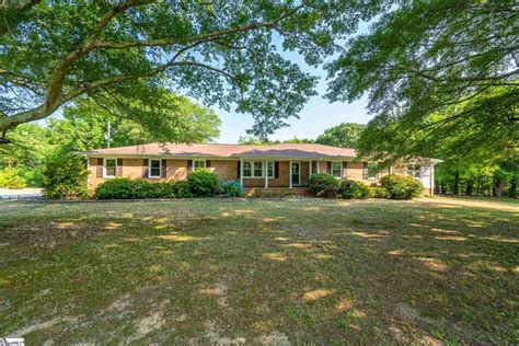 Homes for sale in liberty sc. Zillow has 198 homes for sale in York SC. View listing photos, review sales history, and use our detailed real estate filters to find the perfect place. Skip main navigation. Sign In. Join; ... 354 E Liberty St, York, SC 29745. OPENDOOR BROKERAGE LLC. $465,000. 3 bds; 2 ba; 2,591 sqft - House for sale. Show more. Open: Sun. 8am-7:30pm 
