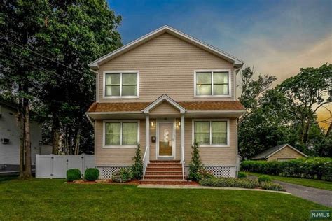 Homes for sale in maywood nj. Search 3 bedroom homes for sale in Maywood, NJ. View photos, pricing information, and listing details of 5 homes with 3 bedrooms. Realtor.com® Real Estate App. 314,000+ Open app. 