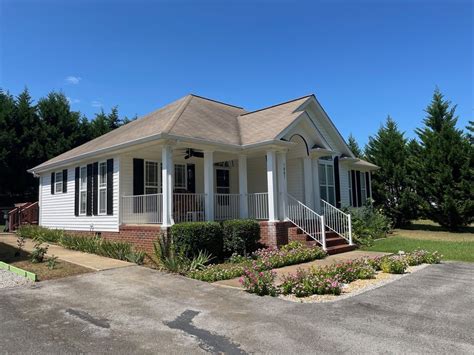 Homes for sale in mcminnville tn. See sales history and home details for 103 Hickory Ln, McMinnville, TN 37110, a 4 bed, 3 bath, 4,286 Sq. Ft. single family home built in 1964 that was last sold on 12/01/2022. 