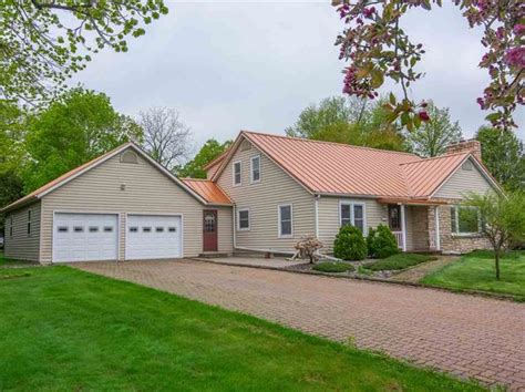 Homes for sale in medford wi. Single Family Homes For Sale in Medford, WI. Sort: New Listings. 24 homes . Use arrow keys to navigate. NEW OPEN SUN, 11-1PM 2 ACRES. $274,900. 4bd. 3ba. 2,643 sqft (on 2 acres) W6891 COUNTY ROAD O, Medford, WI 54451. Use arrow keys to navigate. NEW NEW CONSTRUCTION 0.29 ACRES. $349,900 ... 