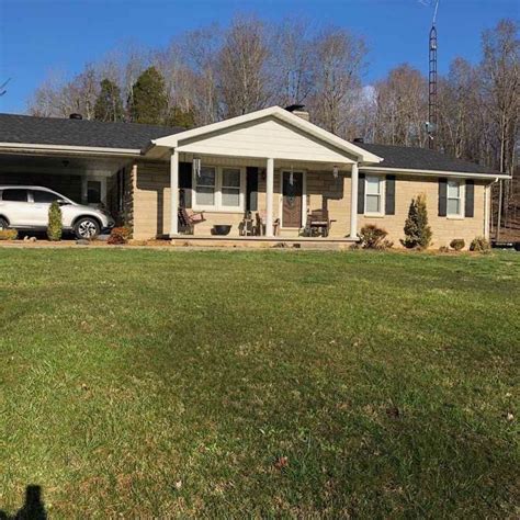 Homes for sale in morgantown ky. See 935 Taylor Cemetery Rd, Morgantown, KY 42261, a single family home. View property details, similar homes, and the nearby school and neighborhood information. 