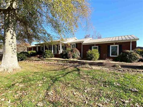 Homes for sale in moulton al. Moulton, AL Homes for Sale. / 26. $320,000. 4 Beds. 2 Baths. 2,429 Sq Ft. 2003 County Road 234, Moulton, AL 35650. If you are looking for a home in the country with acreage … 