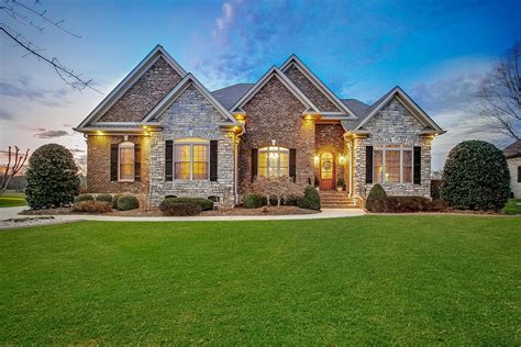 Homes for sale in murfreesboro tn under $300 000. Amber Glen Homes for Sale $468,865. Indian Creek Homes for Sale $330,036. Plantation South Homes for Sale $398,593. Countryside Homes for Sale $432,533. Berkshire Homes for Sale $564,207. Adams Run Homes for Sale -. Cherrywood Homes for Sale $363,143. Berkshire Homes by Zip Code. 37013 Homes for Sale $362,326. 