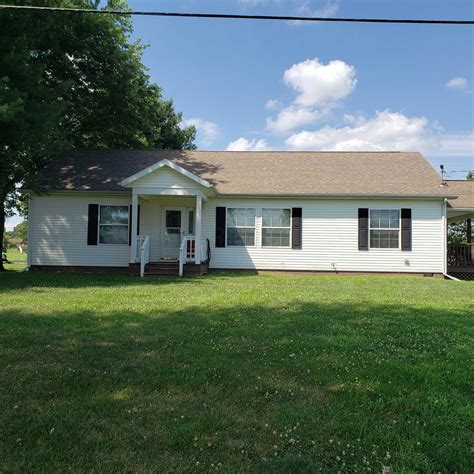 Homes for sale in muskingum county ohio. Homes for sale in Muskingum County, OH have a median listing home price of $170,000. There are 95 active homes for sale in Muskingum County, OH, which spend an average of 49 days on the market. 