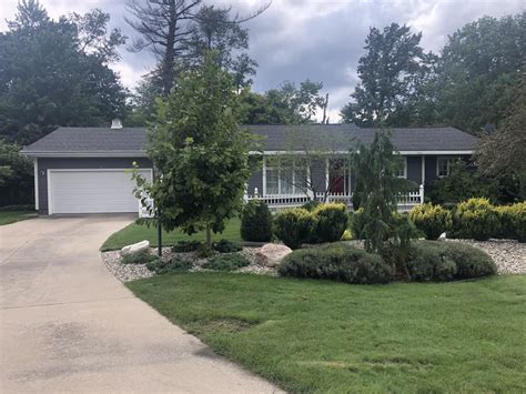 Homes for sale in norton shores mi. View 18 photos for 2847 McDermott St, Norton Shores, MI 49444, a 2 bed, 1 bath, 874 Sq. Ft. single family home built in 1940 that was last sold on 05/04/2021. 