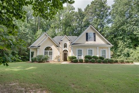 Homes for sale in oxford ga. There are currently 4 homes for sale matching finished basement in Oxford at a median listing price of $337K. Some of these homes are "Hot Homes," meaning they're likely to sell quickly. Most homes for sale in Oxford stay on the market for 51 days and receive 3 offers. 