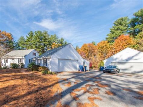 Homes for sale in plaistow nh. Get a FREE Email Alert. $164,900. 1979 Burlington Mobile Home for Sale. 6 Brookmoor Road, Dover, NH 03820. All Age Community 14ft x 66ft. Price Reduced. $199,900. 2023 Mobile Home, Manuf/Mobile,Single Wide - Newton, NH for … 
