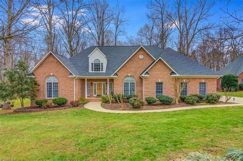 Homes for sale in pleasant garden nc. Browse Pleasant Garden, NC real estate listings to find homes for sale, condos, townhomes & single family homes. Explore homes for sale in Pleasant Garden 