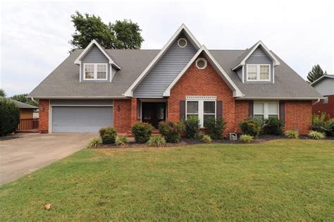 Homes for sale in rogers arkansas. Four spacious bedrooms with large walk-in closets and two exquisite bathrooms with the master bath. Braden Yoakum Epique Realty. $204,900. 4 Beds. 2 Baths. 1,680 Sq Ft. 17851 Posy Mountain Dr, Rogers, AR 72756. Modular Home on just over an acre. Plenty of parking for work vehicles and/or cars. 
