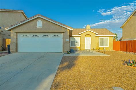 Homes for sale in rosamond ca. Zillow has 275 homes for sale in 93501. View listing photos, review sales history, and use our detailed real estate filters to find the perfect place. 