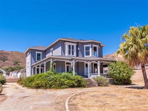 Homes for sale in santa paula ca. Seize this opportunity for. $699,999. 4 beds 3 baths 1,860 sq ft 3,000 sq ft (lot) 381 Allen Dr, Santa Paula, CA 93060. Home with View for sale in Santa Paula, CA: Nuzzled between Ojai and Ventura in the mountains of Santa Paula, Little Orchard Farms is a magnificent, once-in-a-lifetime property. 