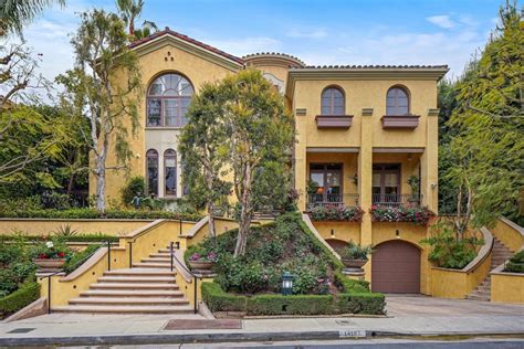 Homes for sale in sherman oaks ca. 4646 Noble Ave, Sherman Oaks, CA 91403 is for sale. View 71 photos of this 6 bed, 6 bath, 3200 sqft. single family home with a list price of $2599000. 