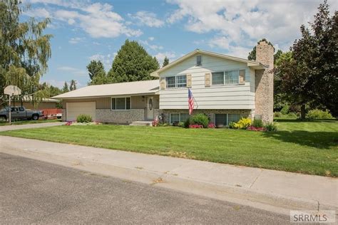 Homes for sale in st anthony idaho. Browse real estate in 83445, ID. There are 36 homes for sale in 83445 with a median listing home price of $279,500. 