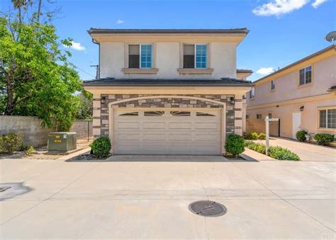 Homes for sale in temple city ca. The listing broker’s offer of compensation is made only to participants of the MLS where the listing is filed. Zillow has 16 photos of this $1,339,000 4 beds, 3 baths, 2,019 Square Feet single family home located at 5558 Sultana Ave, Temple City, CA 91780 built in 1953. MLS #240008032. 