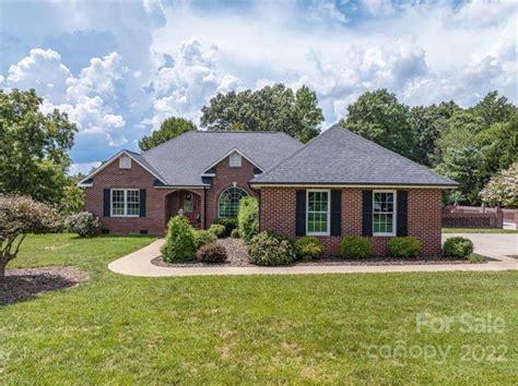 Homes for sale in vale nc. See sales history and home details for 3619 Scronce Rd, Vale, NC 28168, a 3 bed, 3 bath, 1,948 Sq. Ft. single family home built in 1977 that was last sold on 04/26/2021. 