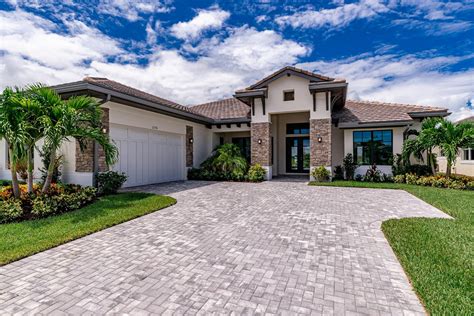Homes for sale in vero beach. 237 single family homes for sale in 32963. View pictures of homes, review sales history, and use our detailed filters to find the perfect place. 