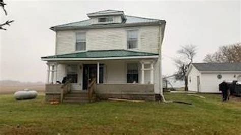 Homes for sale in washington county indiana. 3 Beds. 2.5 Baths. 2,712 Sq Ft. 606 S 150 W, Washington, IN 47501. Inviting 3 bedroom, 2 1/2 bath home featuring an open kitchen and dining room adorned with cathedral ceilings, living room, office and bonus room on 2 acres +/- Also includes a 3-car detached garage with a tool room and lean-to plus a concrete driveway. 