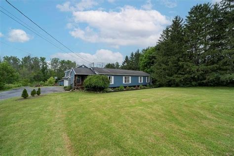 Homes for sale in weedsport ny. 2751 Holmes Rd, Weedsport, NY 13166 is pending. View 28 photos of this 3 bed, 1 bath, 1556 sqft. single family home with a list price of $219500. 