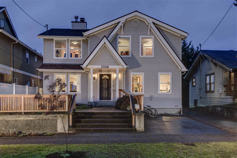 Homes for sale in west seattle. Zillow has 137 homes for sale in West Seattle. View listing photos, review sales history, and use our detailed real estate filters to find the perfect place. 