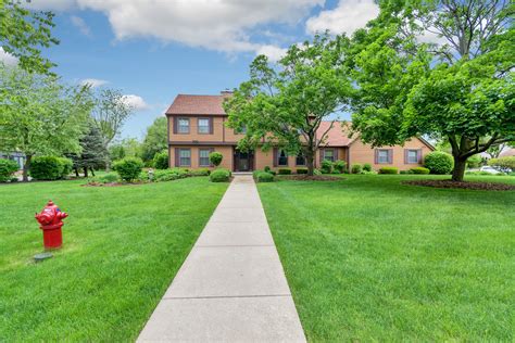 Homes for sale joliet il. in 1908 the chicago cubs won the world series and the same year, 600 buell, one of joliet's most stately and notable historic homes was built! THIS BRICK 2 1/2 STORY … 