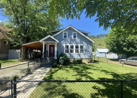 Homes for sale kellogg idaho. Kellogg, ID 1-Story Homes for Sale / 14. $249,000 . 2 Beds; 1 Bath; 1,858 Sq Ft; 120 W Mullan Ave, Kellogg, ID 83837. MOTIVATED SELLER!!!! The sunnyside of Kellogg is where you will find this 2/bed 1/bath . You will find a gas fire place in the spacious living room with a dining area with a built in hutch. The kitchen has a breakfast bar and ... 